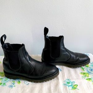 Doc Marten Chelsea Pull On Boots